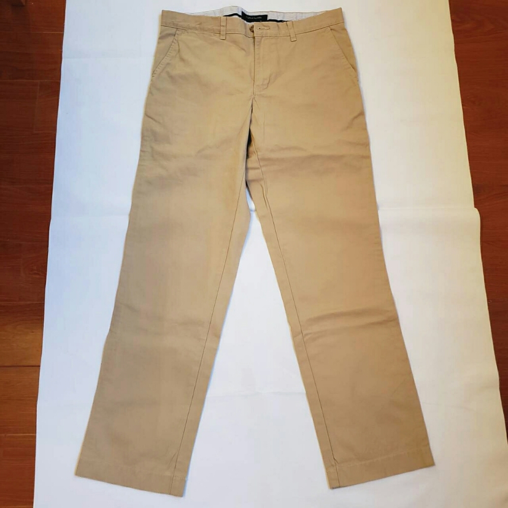 NWOT Men's Tommy Hilfiger Pants 32×32